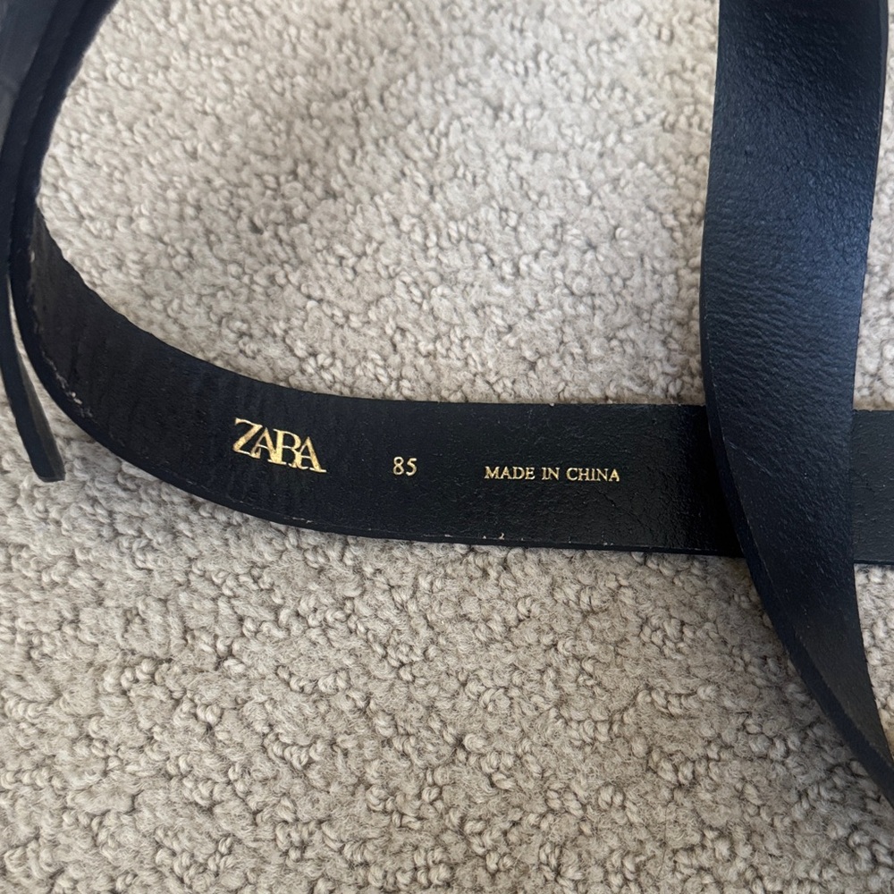 Women’s Zara Elegant Black Leather Belt Sz. 85 (Medium)